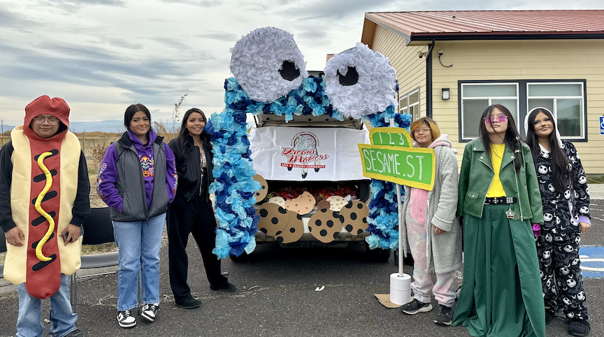 Dream Makers Promote Healthy Choices at Trunk-or-Treat